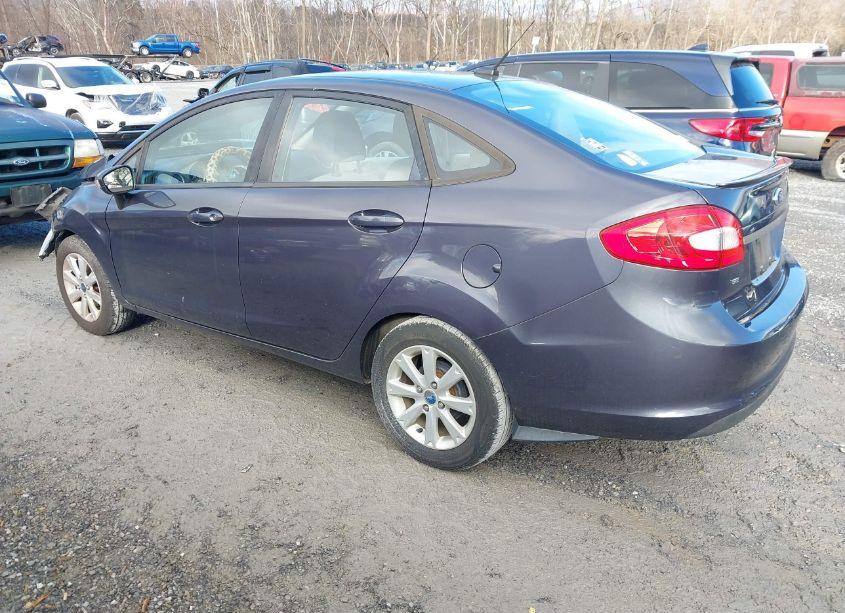 Photo 3 of 2013 Ford Fiesta SE (VIN 3FADP4BJ3DM117641)