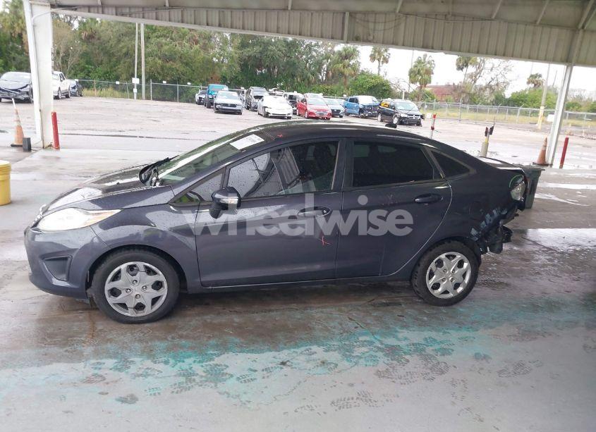 Photo 15 of 2013 Ford Fiesta SE (VIN 3FADP4BJ3DM136500)