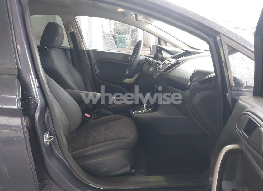 Photo 5 of 2013 Ford Fiesta SE (VIN 3FADP4BJ3DM136500)