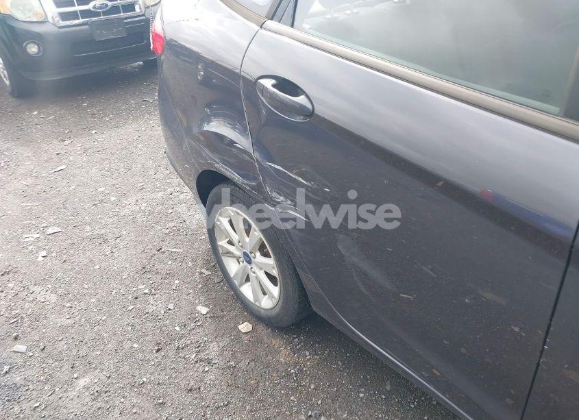 Photo 6 of 2013 Ford Fiesta SE (VIN 3FADP4BJ3DM142247)