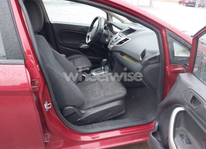 Photo 5 of 2013 Ford Fiesta SE (VIN 3FADP4BJ3DM152941)