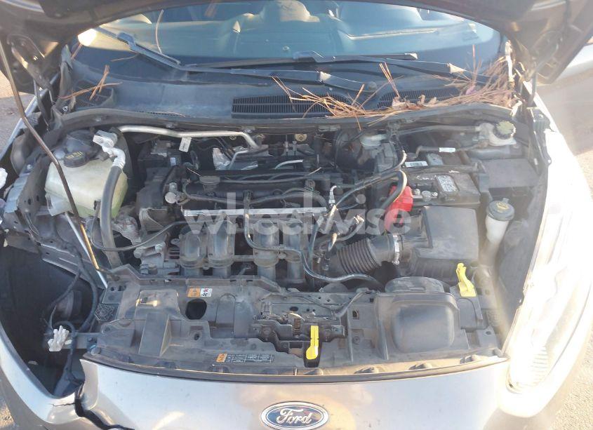 Photo 10 of 2014 Ford Fiesta SE (VIN 3FADP4BJ3EM171264)
