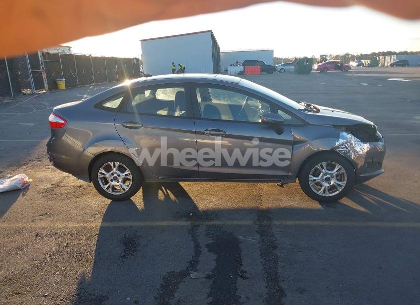 Photo 13 of 2014 Ford Fiesta SE (VIN 3FADP4BJ3EM171264)