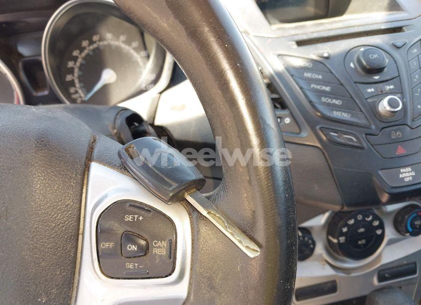 Photo 11 of 2014 Ford Fiesta SE (VIN 3FADP4BJ3EM189585)