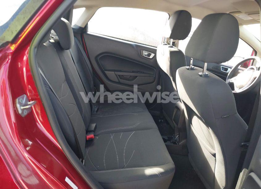 Photo 8 of 2014 Ford Fiesta SE (VIN 3FADP4BJ3EM211360)