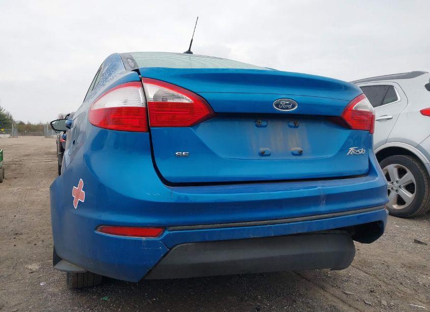 Photo 6 of 2015 Ford Fiesta SE (VIN 3FADP4BJ3FM141182)