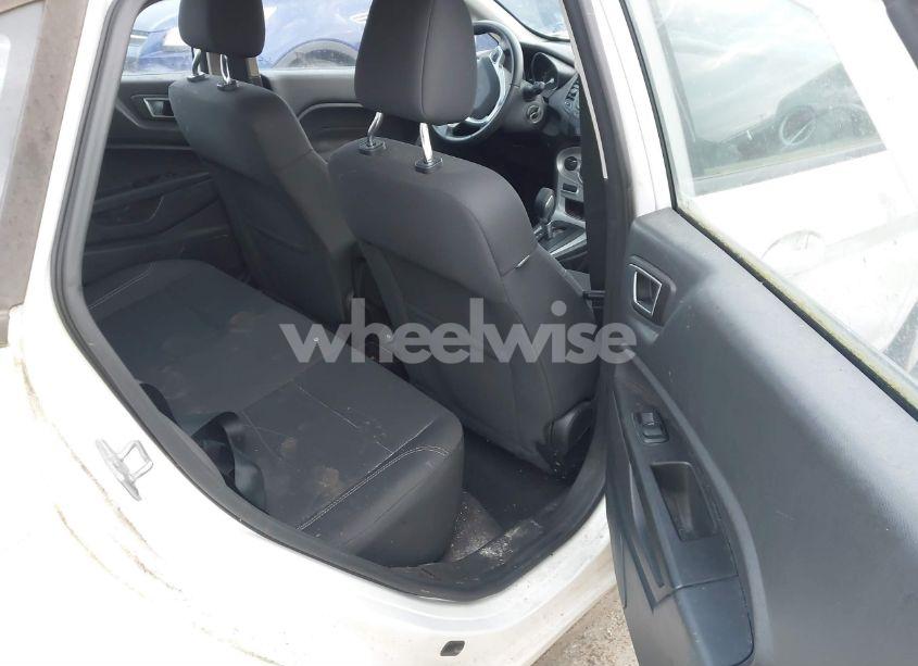 Photo 8 of 2016 Ford Fiesta SE (VIN 3FADP4BJ3GM194868)