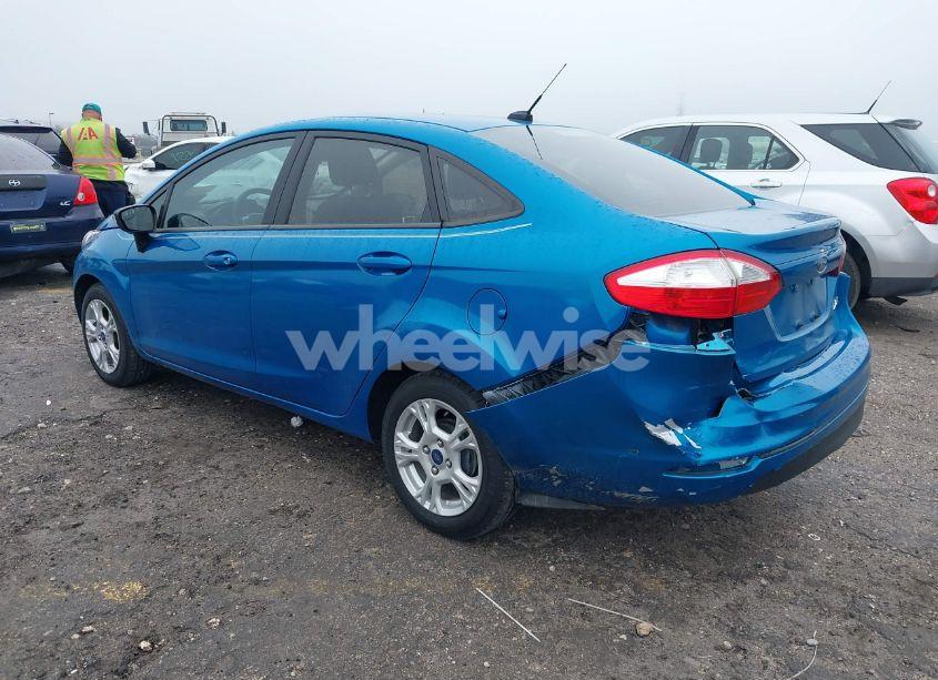 Photo 3 of 2016 Ford Fiesta SE (VIN 3FADP4BJ3GM203245)