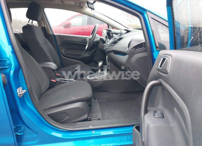 Photo 5 of 2016 Ford Fiesta SE (VIN 3FADP4BJ3GM203245)