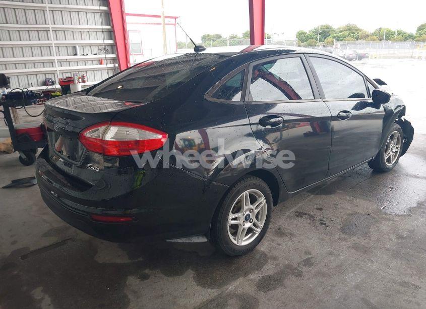 Photo 4 of 2017 Ford Fiesta SE (VIN 3FADP4BJ3HM129360)