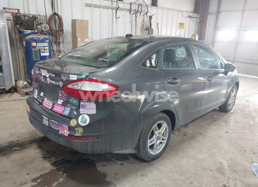 Photo 4 of 2017 Ford Fiesta SE (VIN 3FADP4BJ3HM144506)