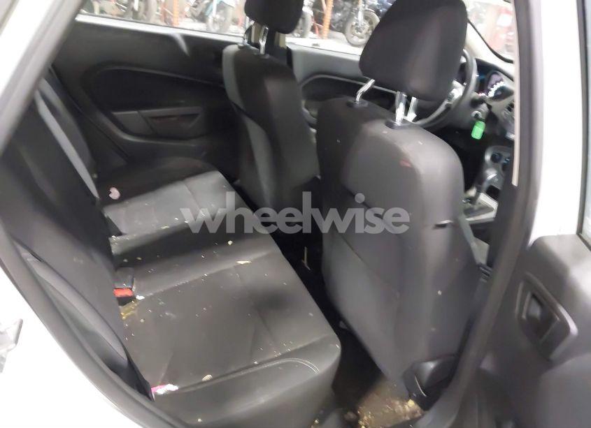 Photo 8 of 2018 Ford Fiesta SE (VIN 3FADP4BJ3JM128375)