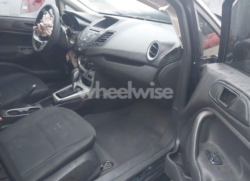 Photo 5 of 2019 Ford Fiesta SE (VIN 3FADP4BJ3KM140348)