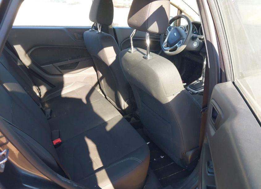 Photo 8 of 2019 Ford Fiesta SE (VIN 3FADP4BJ3KM144867)