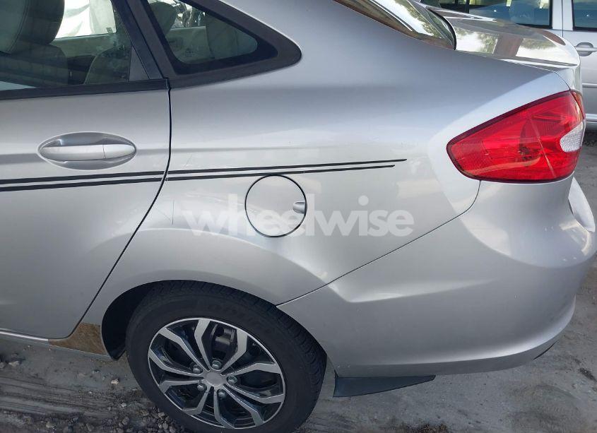 Photo 13 of 2012 Ford Fiesta SE (VIN 3FADP4BJ4CM186434)