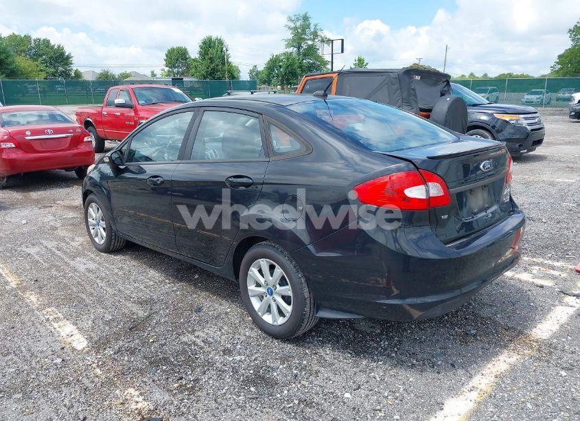 Photo 3 of 2013 Ford Fiesta SE (VIN 3FADP4BJ4DM119902)