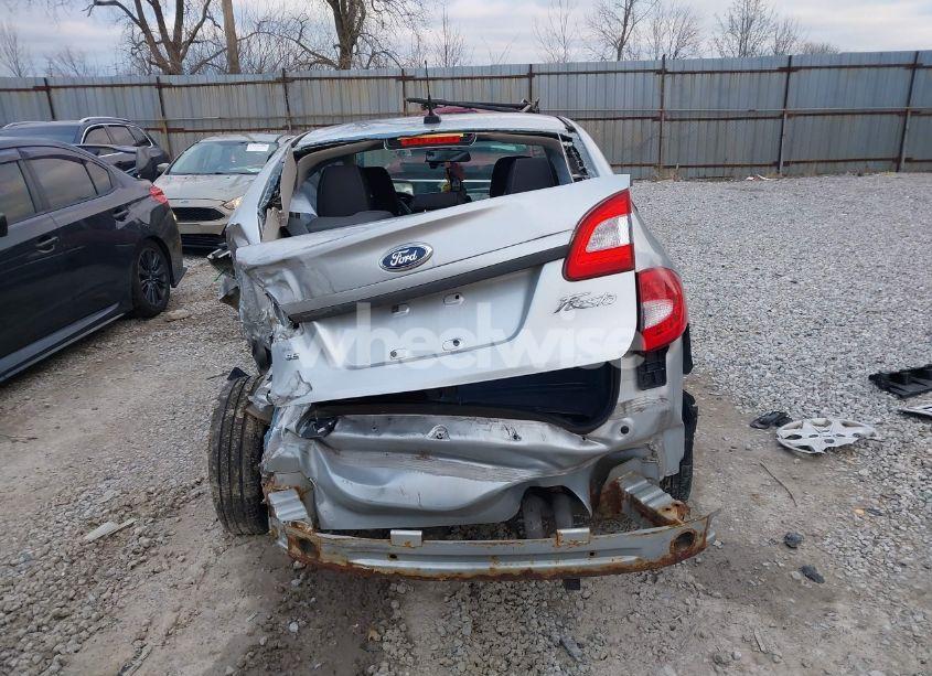 Photo 17 of 2013 Ford Fiesta SE (VIN 3FADP4BJ4DM155752)