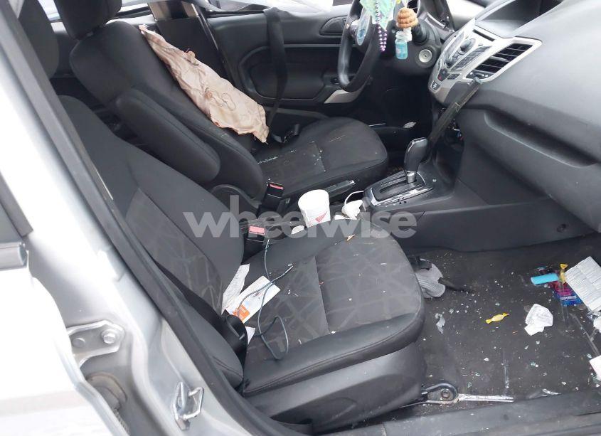 Photo 5 of 2013 Ford Fiesta SE (VIN 3FADP4BJ4DM155752)