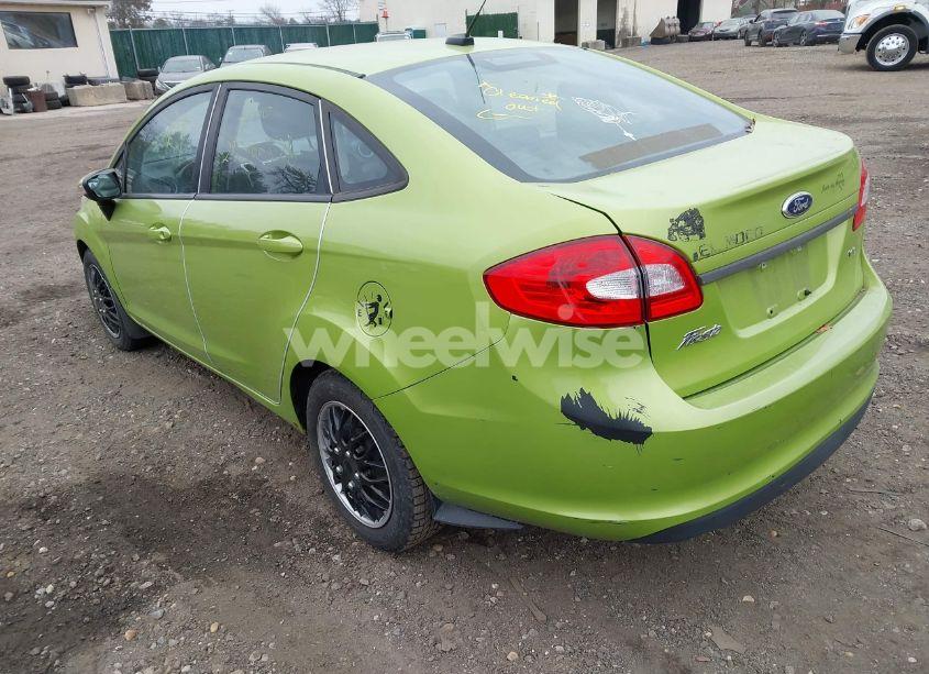 Photo 3 of 2013 Ford Fiesta SE (VIN 3FADP4BJ4DM170753)