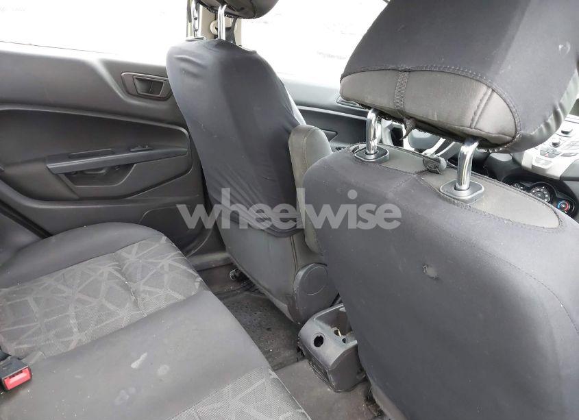 Photo 8 of 2013 Ford Fiesta SE (VIN 3FADP4BJ4DM170753)