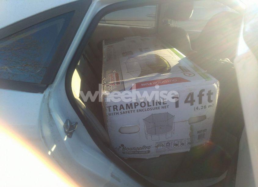 Photo 8 of 2013 Ford Fiesta SE (VIN 3FADP4BJ4DM225489)