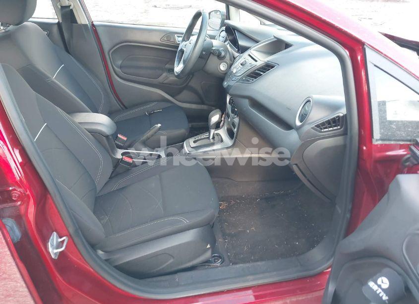 Photo 5 of 2014 Ford Fiesta SE (VIN 3FADP4BJ4EM132280)