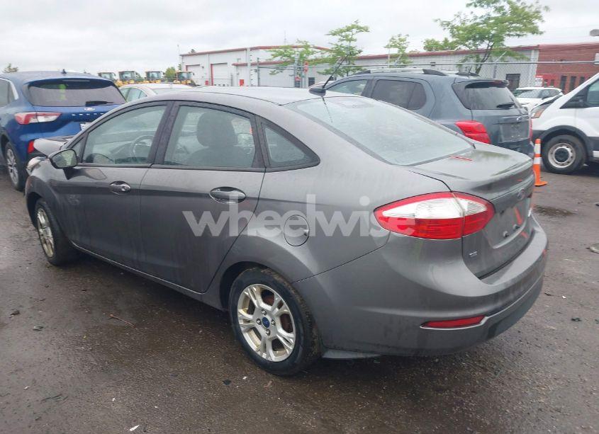 Photo 3 of 2014 Ford Fiesta SE (VIN 3FADP4BJ4EM179826)