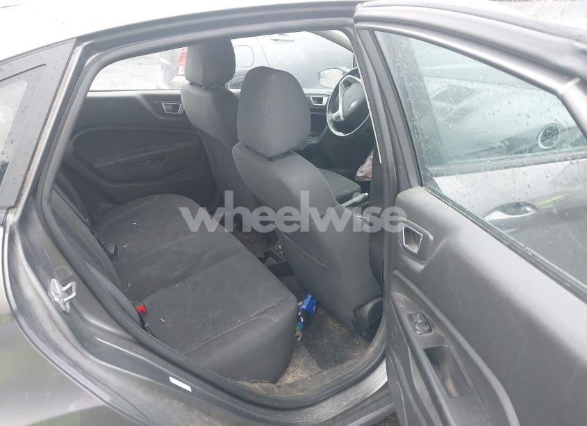 Photo 8 of 2014 Ford Fiesta SE (VIN 3FADP4BJ4EM179826)