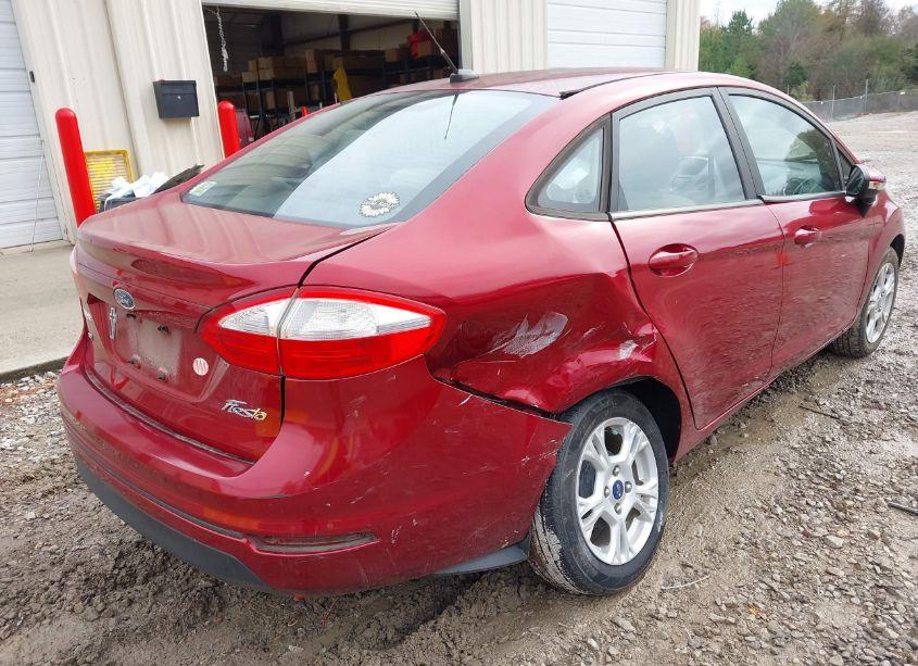 Photo 6 of 2015 Ford Fiesta SE (VIN 3FADP4BJ4FM135441)