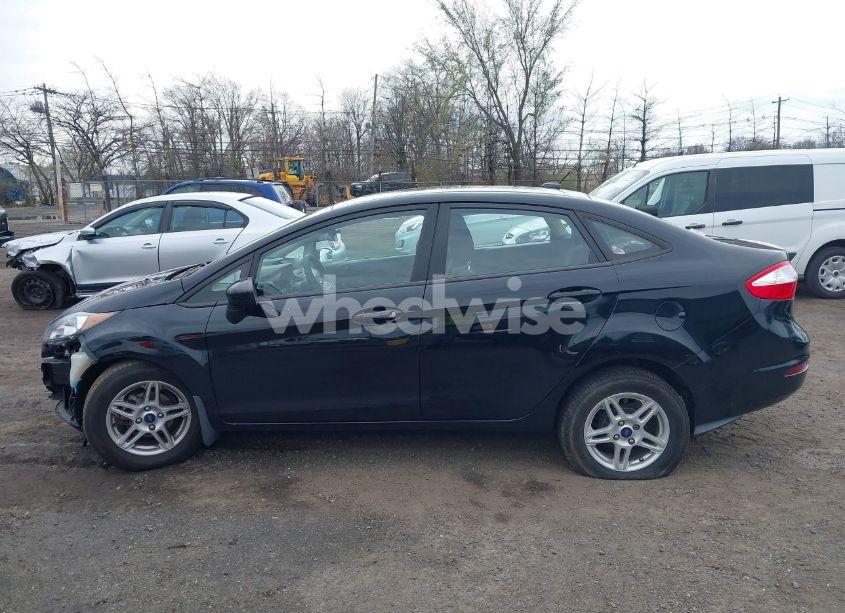 Photo 15 of 2017 Ford Fiesta SE (VIN 3FADP4BJ4HM153649)