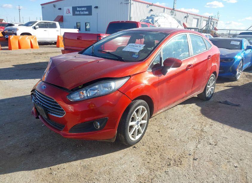 Photo 2 of 2018 Ford Fiesta SE (VIN 3FADP4BJ4JM132340)