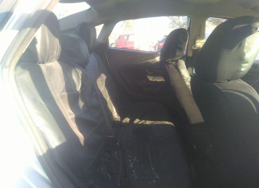 Photo 8 of 2011 Ford Fiesta SE (VIN 3FADP4BJ5BM156423)