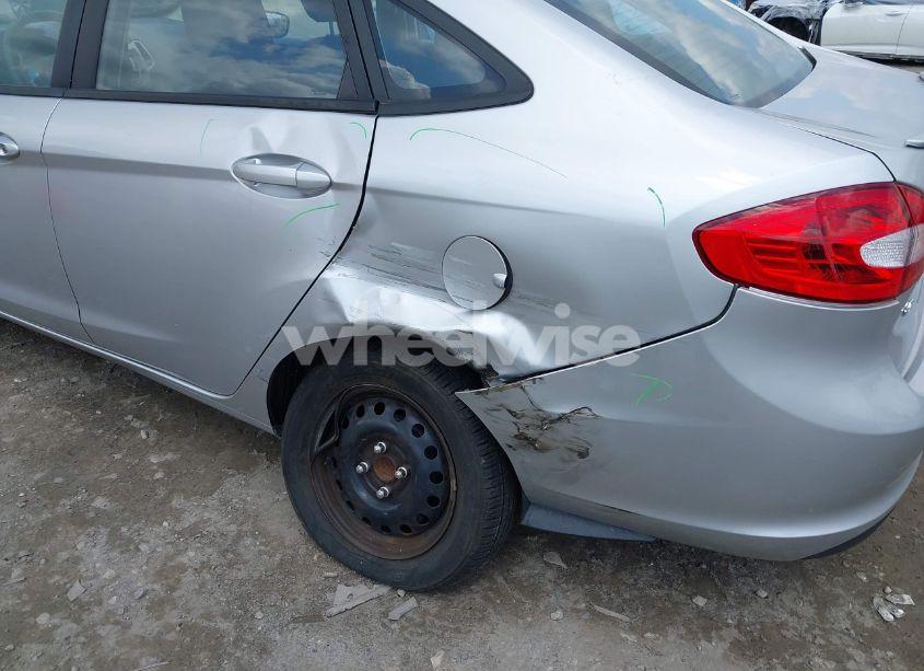 Photo 6 of 2012 Ford Fiesta SE (VIN 3FADP4BJ5CM104646)