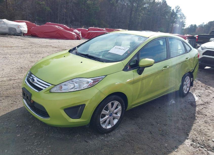 Photo 2 of 2012 Ford Fiesta SE (VIN 3FADP4BJ5CM110379)