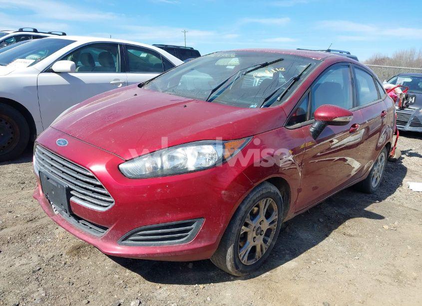 Photo 2 of 2014 Ford Fiesta SE (VIN 3FADP4BJ5EM114418)