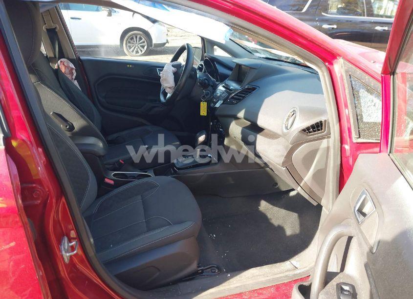 Photo 5 of 2014 Ford Fiesta SE (VIN 3FADP4BJ5EM122728)