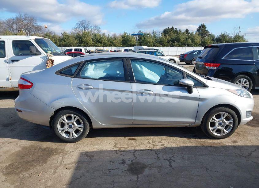 Photo 13 of 2014 Ford Fiesta SE (VIN 3FADP4BJ5EM190625)