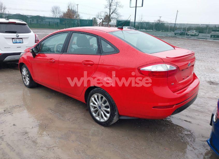 Photo 3 of 2014 Ford Fiesta SE (VIN 3FADP4BJ5EM195579)