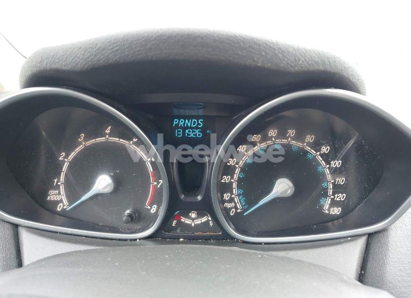 Photo 7 of 2014 Ford Fiesta SE (VIN 3FADP4BJ5EM220996)