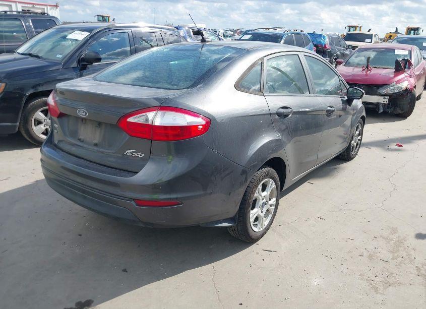 Photo 4 of 2016 Ford Fiesta SE (VIN 3FADP4BJ5GM156820)