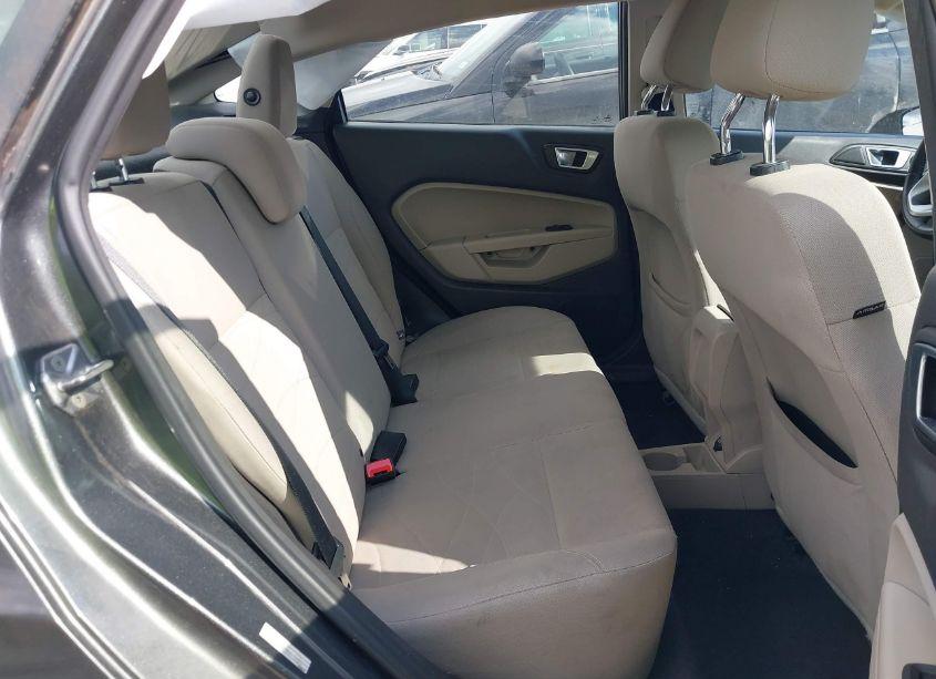 Photo 8 of 2016 Ford Fiesta SE (VIN 3FADP4BJ5GM156820)