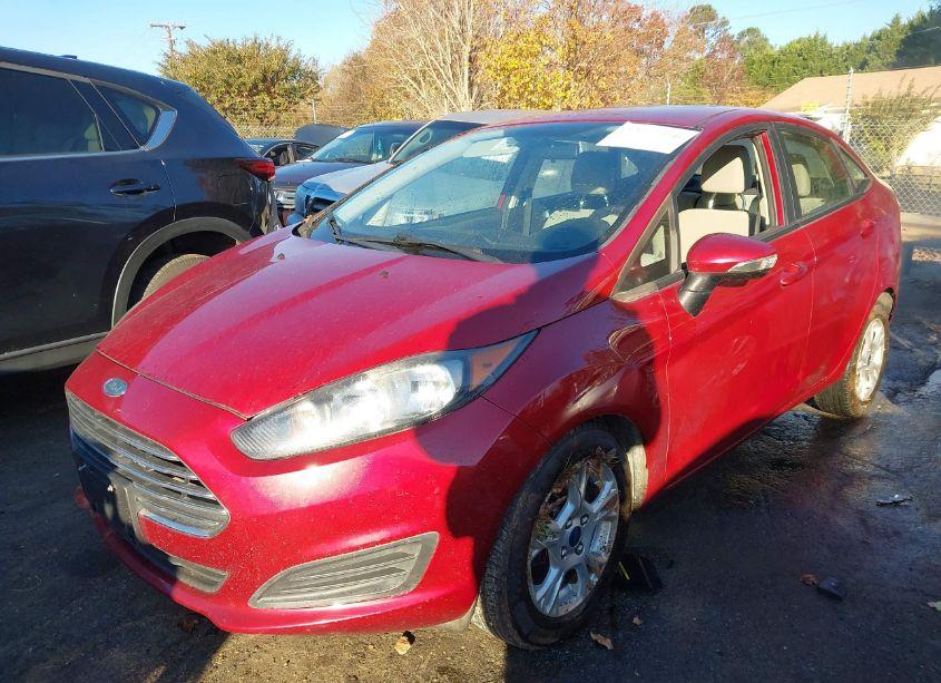 Photo 2 of 2016 Ford Fiesta SE (VIN 3FADP4BJ5GM206101)