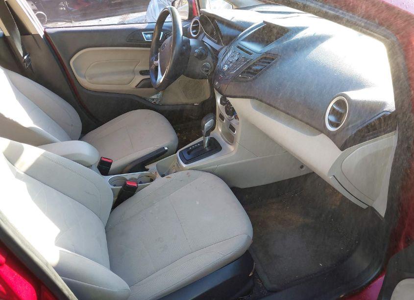 Photo 5 of 2016 Ford Fiesta SE (VIN 3FADP4BJ5GM206101)