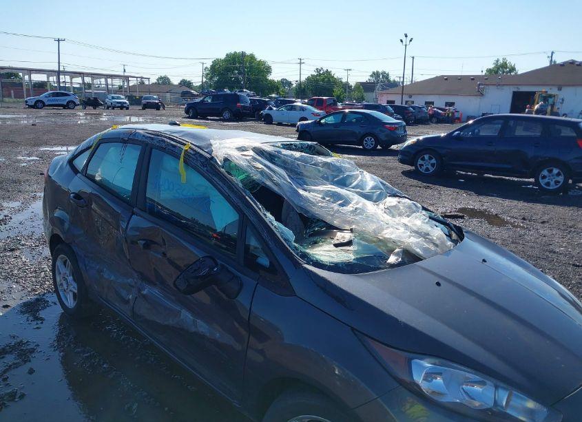 Photo 6 of 2017 Ford Fiesta SE (VIN 3FADP4BJ5HM137380)