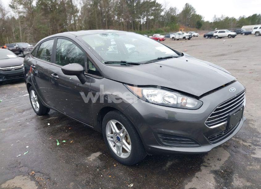 2017 Ford Fiesta SE (VIN 3FADP4BJ5HM170881) main photo