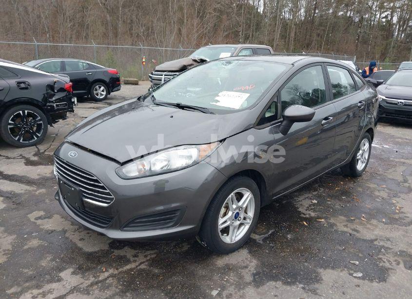 Photo 2 of 2017 Ford Fiesta SE (VIN 3FADP4BJ5HM170881)
