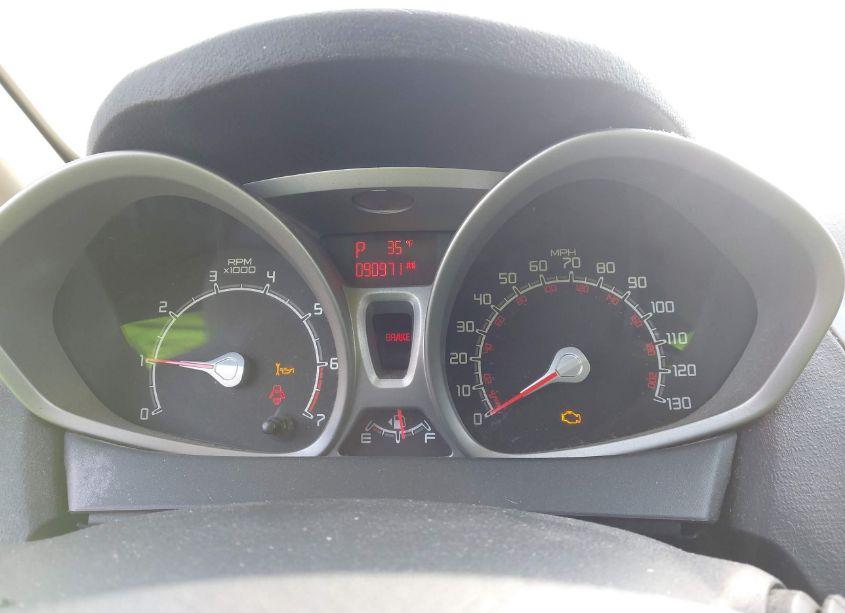 Photo 7 of 2011 Ford Fiesta SE (VIN 3FADP4BJ6BM101012)