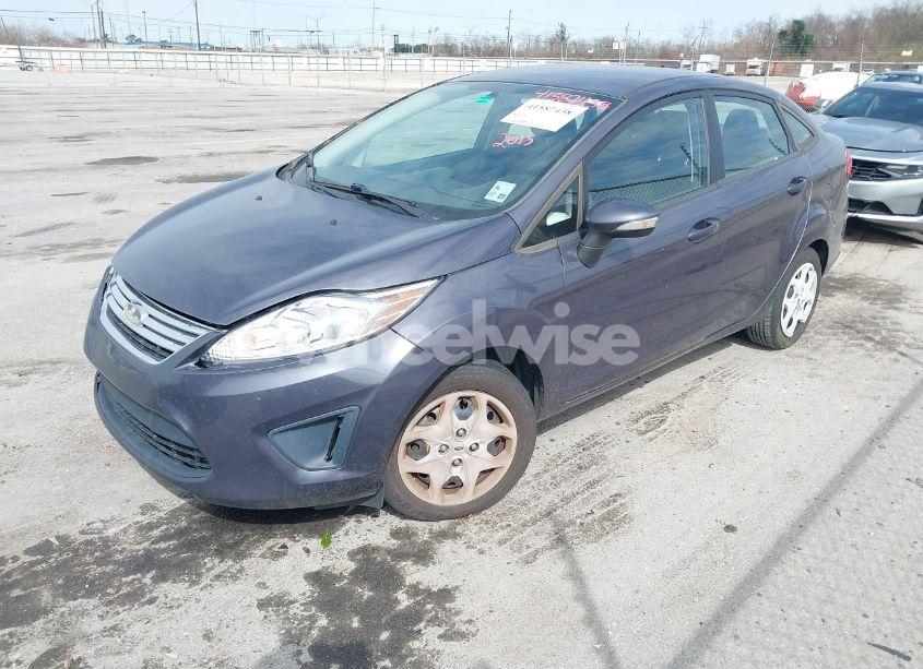 Photo 2 of 2013 Ford Fiesta SE (VIN 3FADP4BJ6DM171418)
