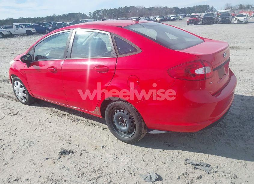 Photo 3 of 2013 Ford Fiesta SE (VIN 3FADP4BJ6DM204661)