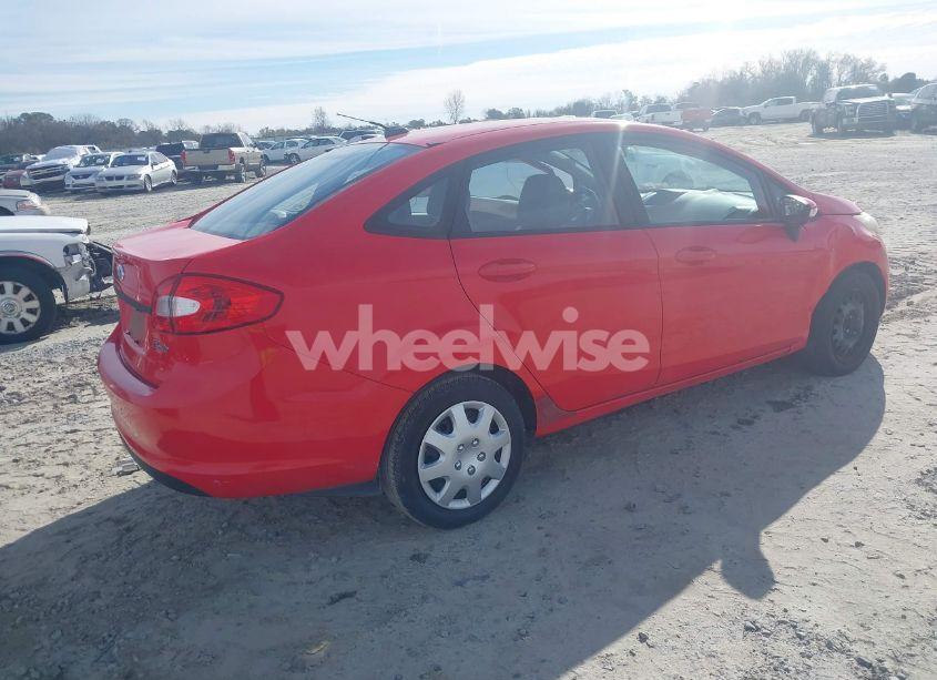 Photo 4 of 2013 Ford Fiesta SE (VIN 3FADP4BJ6DM204661)